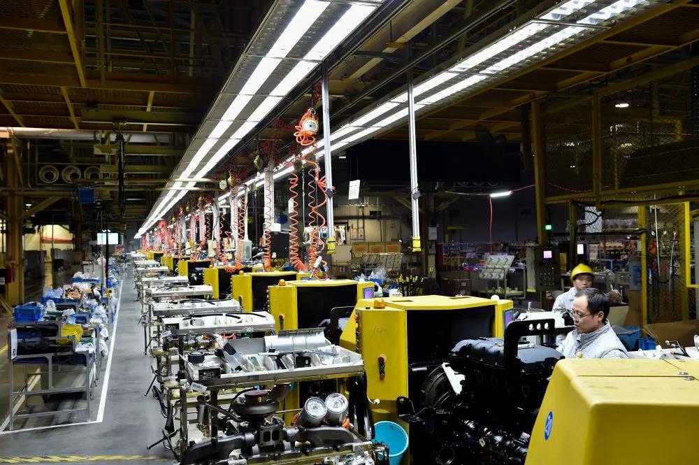 夜访东风动力总成工厂,看龙擎生产线上的奋斗者 - 第11张 - 提加商用车网 夜访东风动力总成工厂,看龙擎生产线上的奋斗者 - 第11张