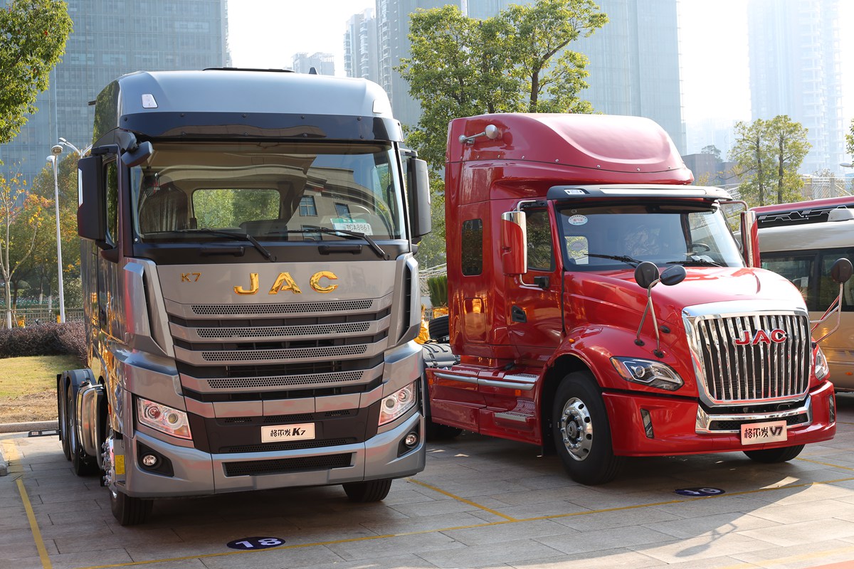 不“7”而遇一路发,格尔发V7、K7重磅亮相第二届中国商用车大会 - 第5张 - 提加商用车网 不“7”而遇一路发,格尔发V7、K7重磅亮相第二届中国商用车大会 - 第5张