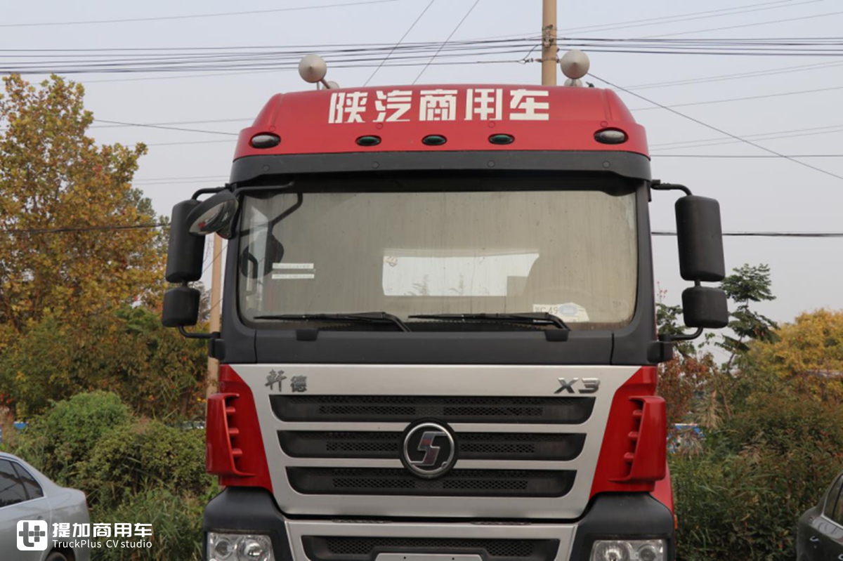 陕汽轩德重卡怎么样?实拍轩德X3牵引车带您好好看看 - 第2张 - 提加商用车网 陕汽轩德重卡怎么样?实拍轩德X3牵引车带您好好看看 - 第2张