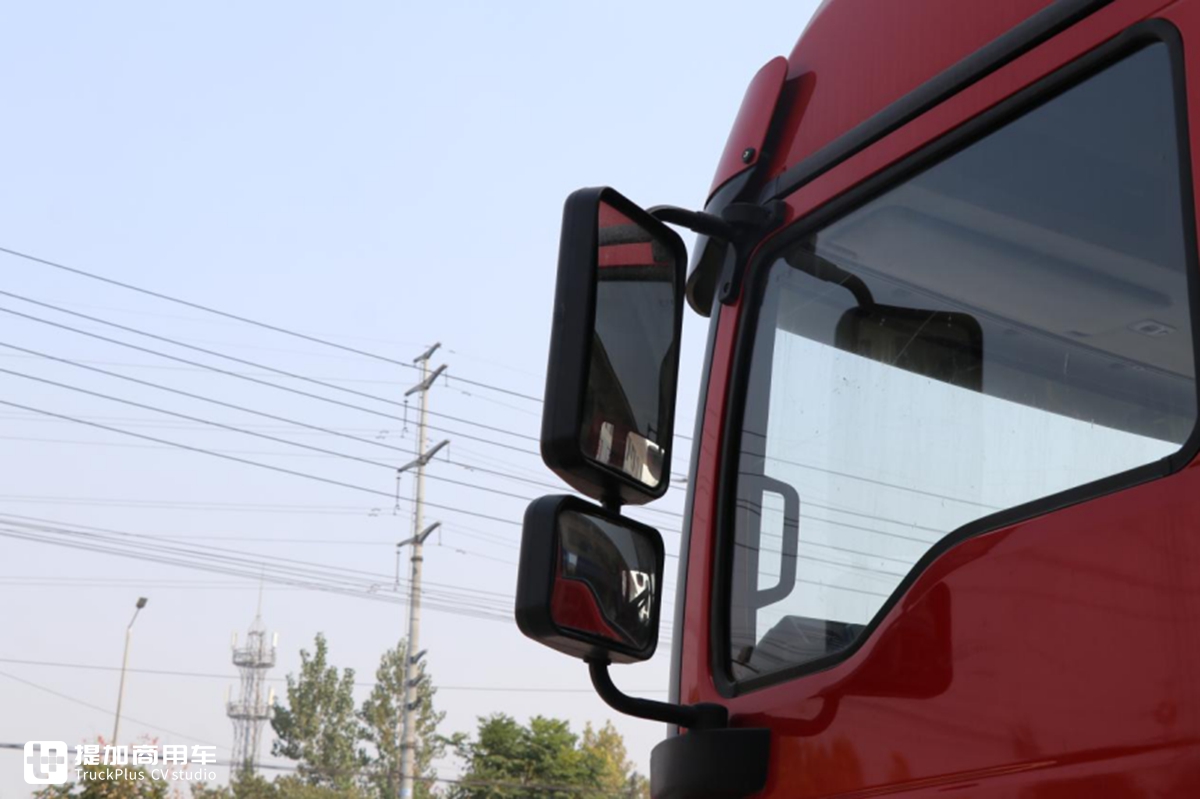 陕汽轩德重卡怎么样?实拍轩德X3牵引车带您好好看看 - 第6张 - 提加商用车网 陕汽轩德重卡怎么样?实拍轩德X3牵引车带您好好看看 - 第6张