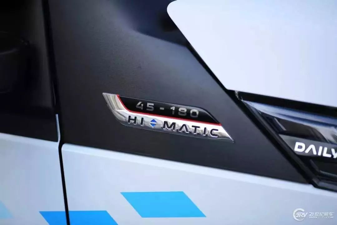 新款进口依维柯New Daily 2020款评测来了! - 第12张 - 提加商用车网 新款进口依维柯New Daily 2020款评测来了! - 第12张