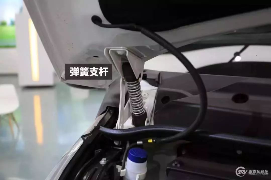 新款进口依维柯New Daily 2020款评测来了! - 第18张 - 提加商用车网 新款进口依维柯New Daily 2020款评测来了! - 第18张