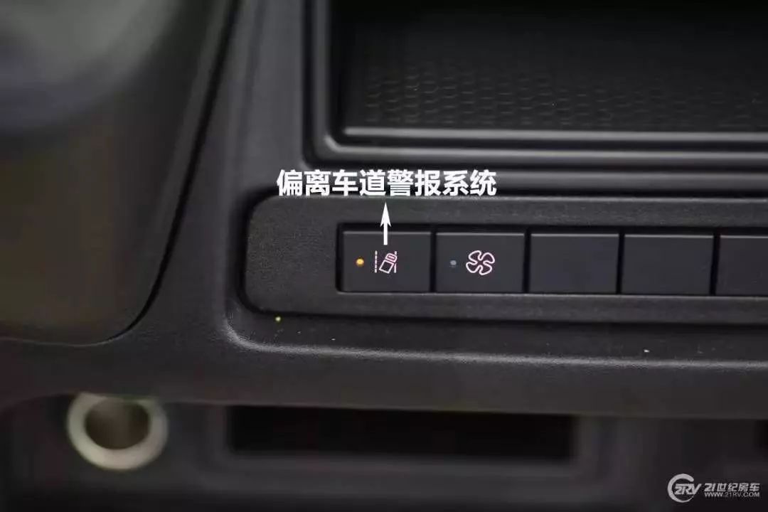 新款进口依维柯New Daily 2020款评测来了！ - 第35张