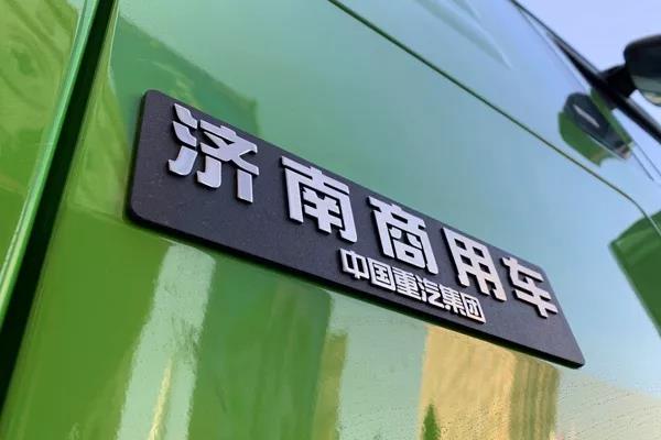 全勤汕德卡、高效王中王！汕德卡8X4法规版自卸车天津上市 - 第12张