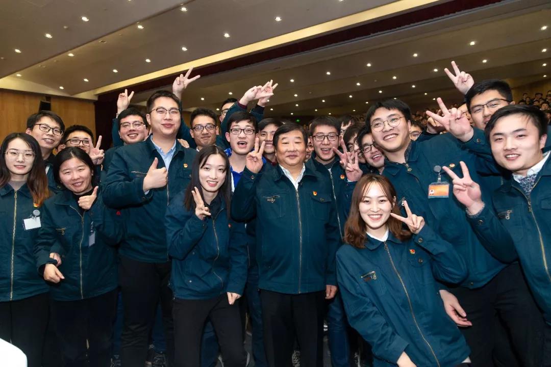 对话大学生丨谭旭光:幸福是用生命奋斗出来的 - 第3张 - 提加商用车网 对话大学生丨谭旭光:幸福是用生命奋斗出来的 - 第3张