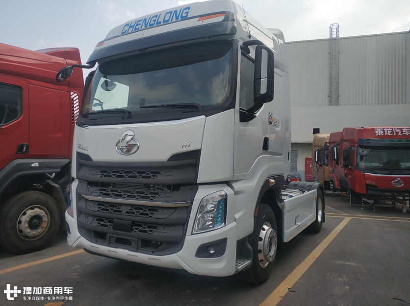 柳汽2020年会亮点车型盘点,沃尔沃F10云梯抢险车实拍,提加一周好文推荐 - 第1张 - 提加商用车网 柳汽2020年会亮点车型盘点,沃尔沃F10云梯抢险车实拍,提加一周好文推荐 - 第1张