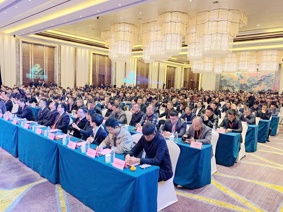 东风柳汽2020年商用车营销年会盛大召开,目标6.5万辆 - 第2张 - 提加商用车网 东风柳汽2020年商用车营销年会盛大召开,目标6.5万辆 - 第2张