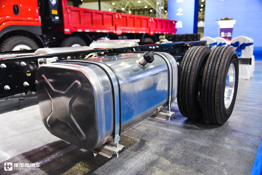 铝合金材料不要钱?一款轻卡为了轻量化能做到什么程度 - 第3张 - 提加商用车网 铝合金材料不要钱?一款轻卡为了轻量化能做到什么程度 - 第3张