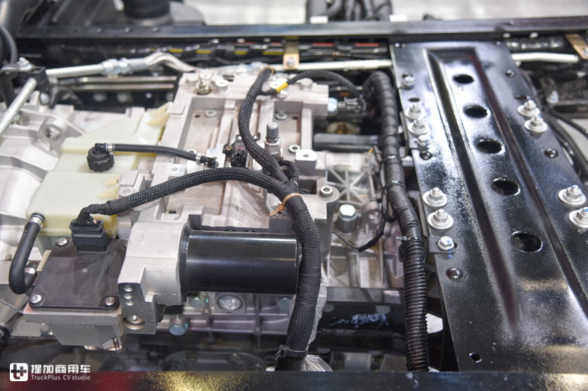 铝合金材料不要钱?一款轻卡为了轻量化能做到什么程度 - 第8张 - 提加商用车网 铝合金材料不要钱?一款轻卡为了轻量化能做到什么程度 - 第8张