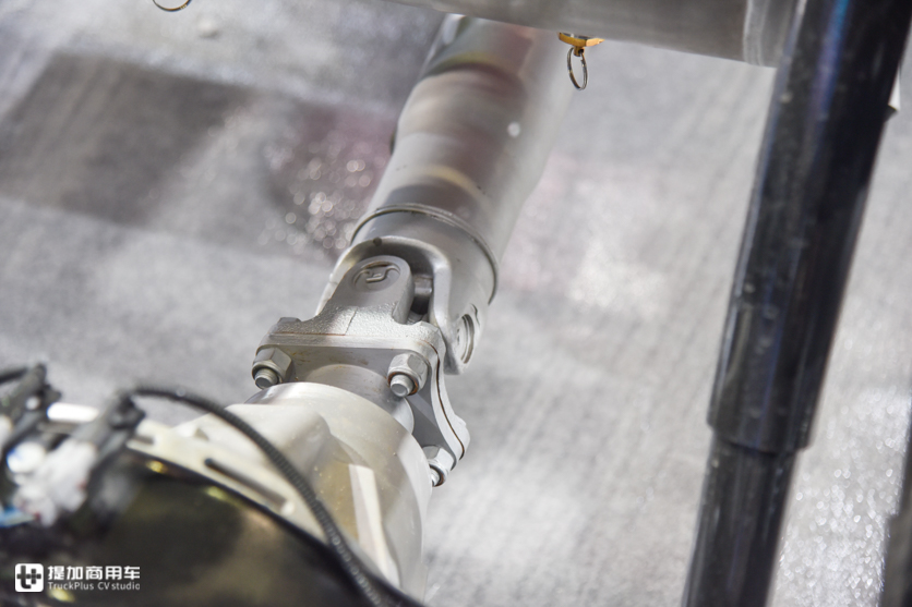 铝合金材料不要钱?一款轻卡为了轻量化能做到什么程度 - 第10张 - 提加商用车网 铝合金材料不要钱?一款轻卡为了轻量化能做到什么程度 - 第10张