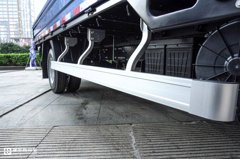 铝合金材料不要钱?一款轻卡为了轻量化能做到什么程度 - 第15张 - 提加商用车网 铝合金材料不要钱?一款轻卡为了轻量化能做到什么程度 - 第15张