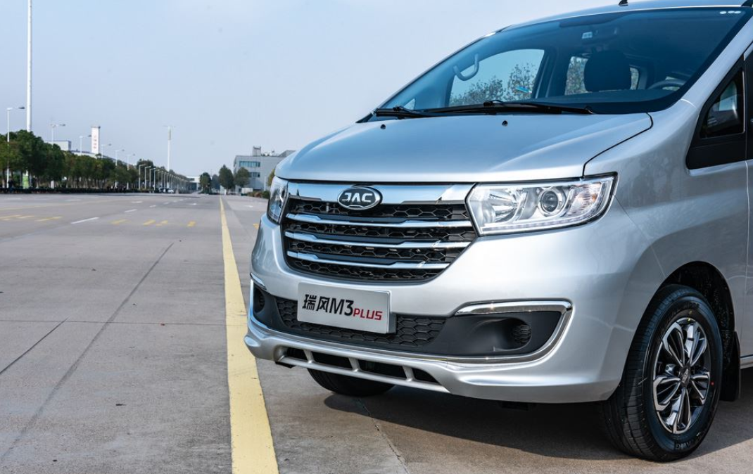 瑞风M3 PLUS到底怎么样,这些新晋车主最有发言权 - 第2张 - 提加商用车网 瑞风M3 PLUS到底怎么样,这些新晋车主最有发言权 - 第2张