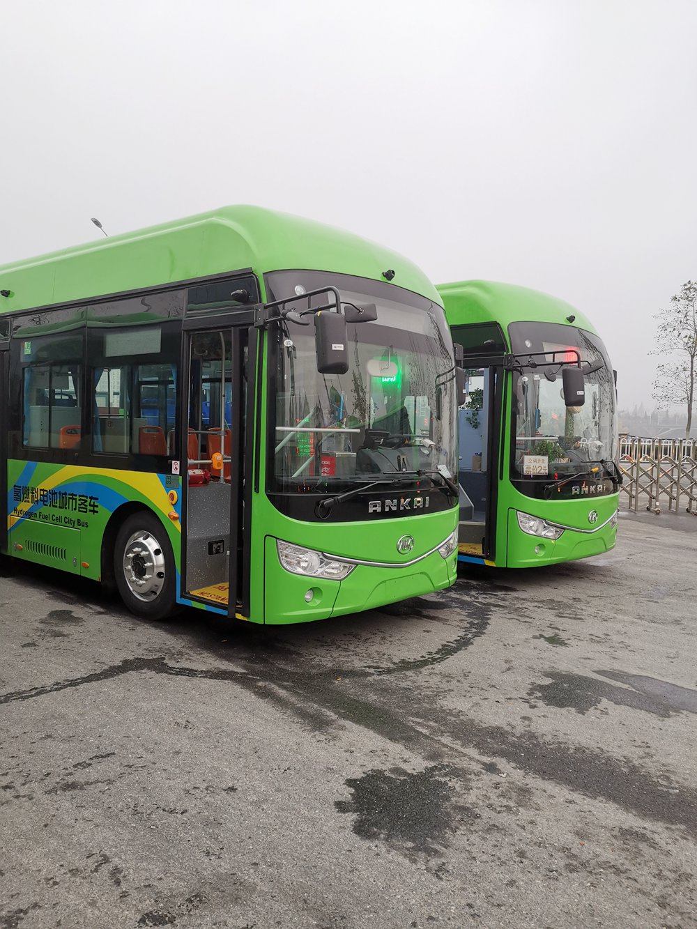 安徽首条氢燃料公交示范线正式运营，搭乘安凯体验“氢”新出行！ - 第1张
