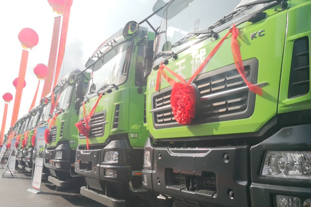 新年再添一单！30台东风天龙KC渣土车交付达州客户 - 第2张