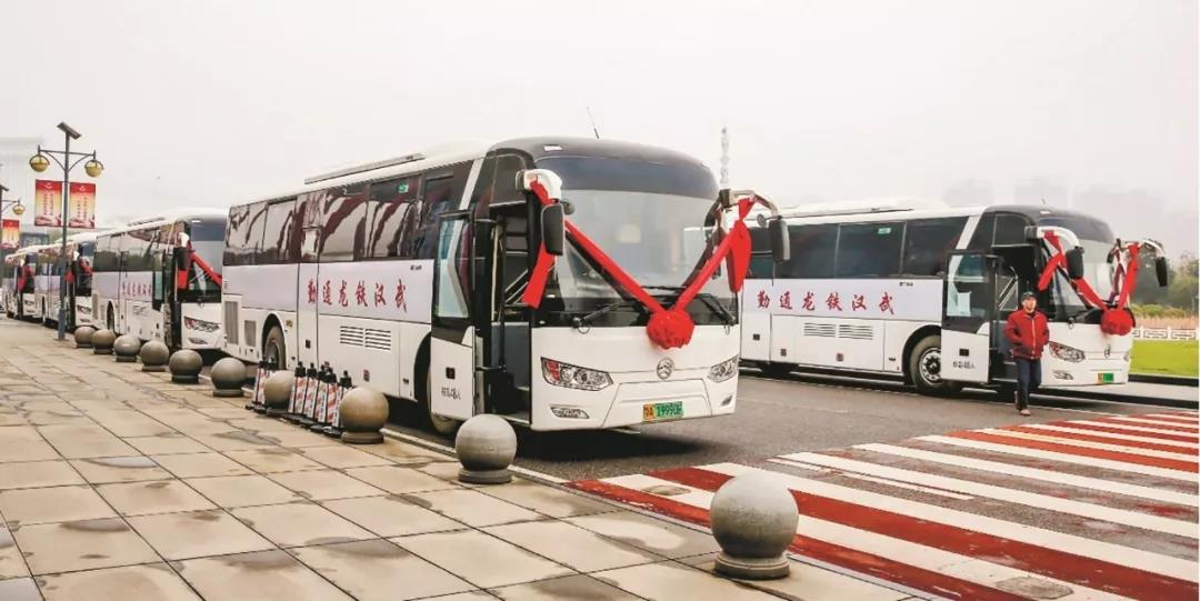 金旅氢燃料电池客车，驶进武汉通勤路 - 第3张