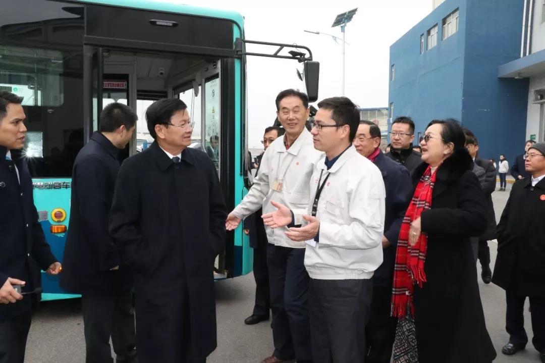 老挝总理通伦到访比亚迪 欲引入云轨 - 第3张