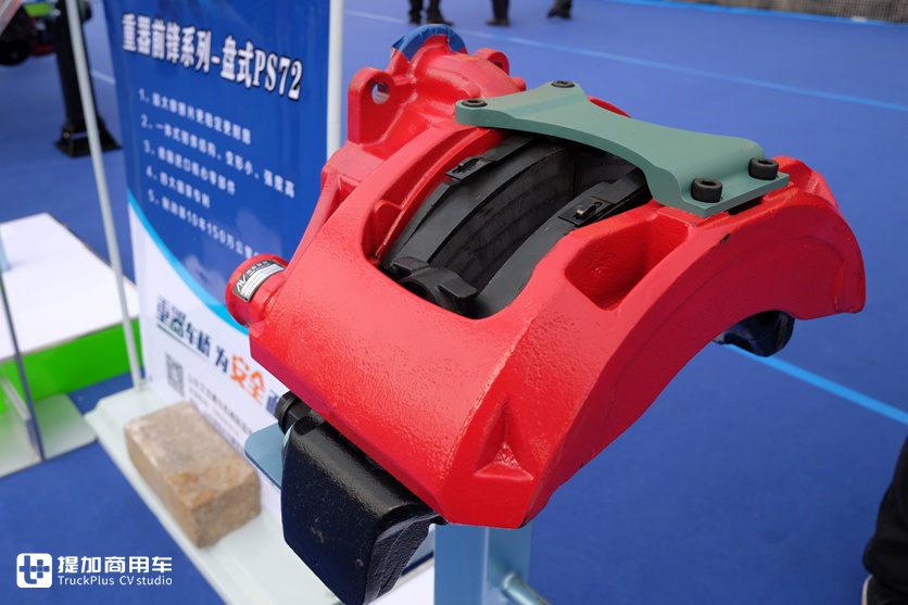 符合新国标的锣响仓栅挂车实拍，自重才5.8吨，还有车桥提升功能 - 第15张