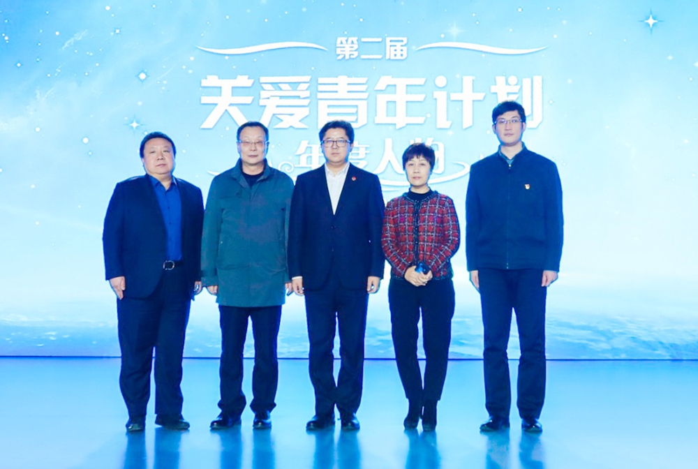 关爱青年计划第二届年度人物启动 首届中国卡车司机达人秀总决赛打造“卡车人春晚” - 第8张