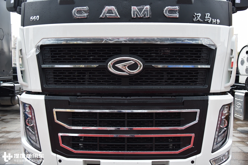 2020款华菱汉马H9旗舰牵引车实拍,带您好好看看又有哪些升级改进 - 第5张 - 提加商用车网 2020款华菱汉马H9旗舰牵引车实拍,带您好好看看又有哪些升级改进 - 第5张