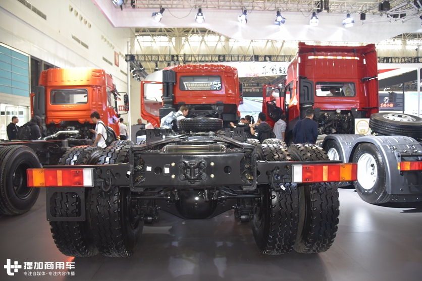 新引擎,新名称,带您全新认识国六排放的东风天龙工程自卸车 - 第4张 - 提加商用车网 新引擎,新名称,带您全新认识国六排放的东风天龙工程自卸车 - 第4张