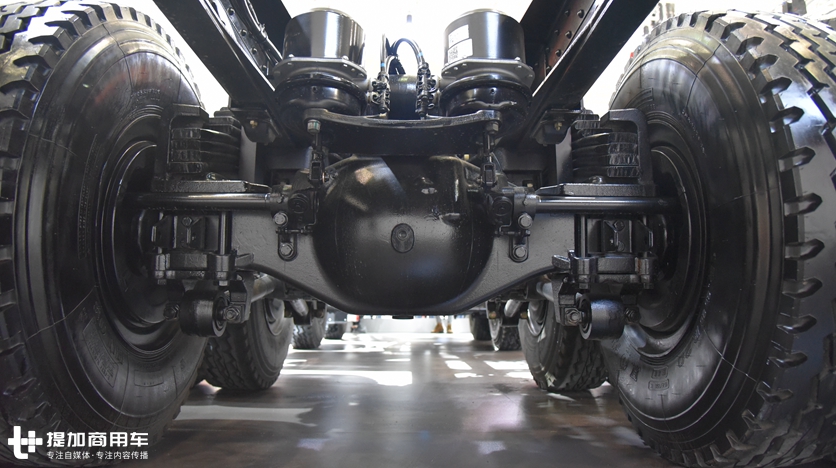 新引擎,新名称,带您全新认识国六排放的东风天龙工程自卸车 - 第8张 - 提加商用车网 新引擎,新名称,带您全新认识国六排放的东风天龙工程自卸车 - 第8张