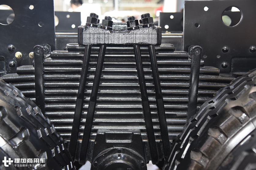 新引擎,新名称,带您全新认识国六排放的东风天龙工程自卸车 - 第9张 - 提加商用车网 新引擎,新名称,带您全新认识国六排放的东风天龙工程自卸车 - 第9张