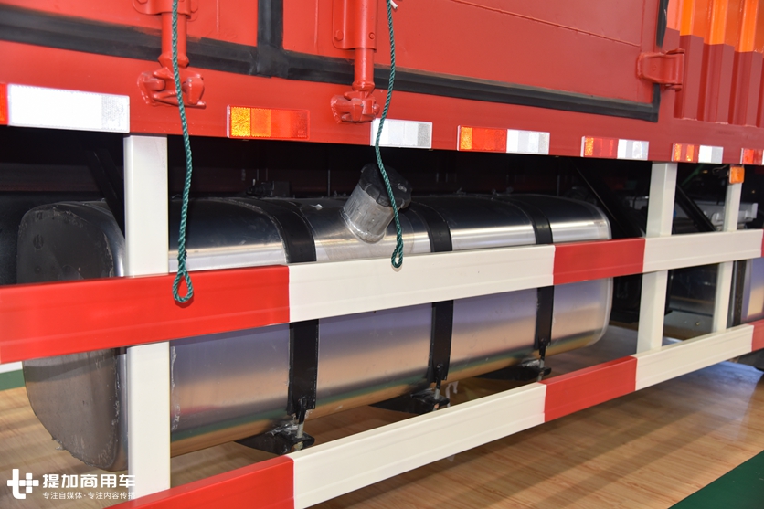 高速公路按轴收费了,买什么卡车最划算?解放龙VH载货车了解一下 - 第11张 - 提加商用车网 高速公路按轴收费了,买什么卡车最划算?解放龙VH载货车了解一下 - 第11张