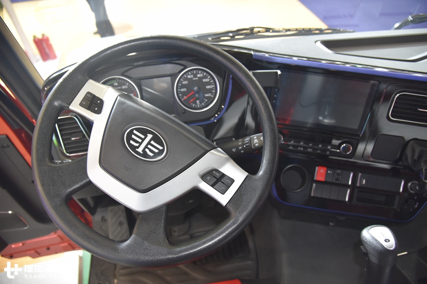 高速公路按轴收费了,买什么卡车最划算?解放龙VH载货车了解一下 - 第17张 - 提加商用车网 高速公路按轴收费了,买什么卡车最划算?解放龙VH载货车了解一下 - 第17张