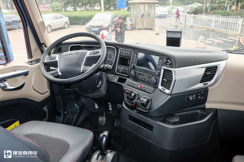 2020款格尔发V7长头卡车又有哪些新变化?细节配置超暖心,内饰舒适再提升 - 第15张 - 提加商用车网 2020款格尔发V7长头卡车又有哪些新变化?细节配置超暖心,内饰舒适再提升 - 第15张