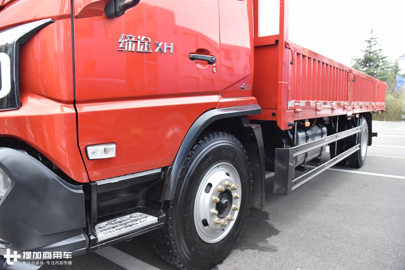 载货车市场的一匹黑马?炫酷外观内饰+大装载量,飞碟缔途XH载货车再亮相 - 第6张 - 提加商用车网 载货车市场的一匹黑马?炫酷外观内饰+大装载量,飞碟缔途XH载货车再亮相 - 第6张