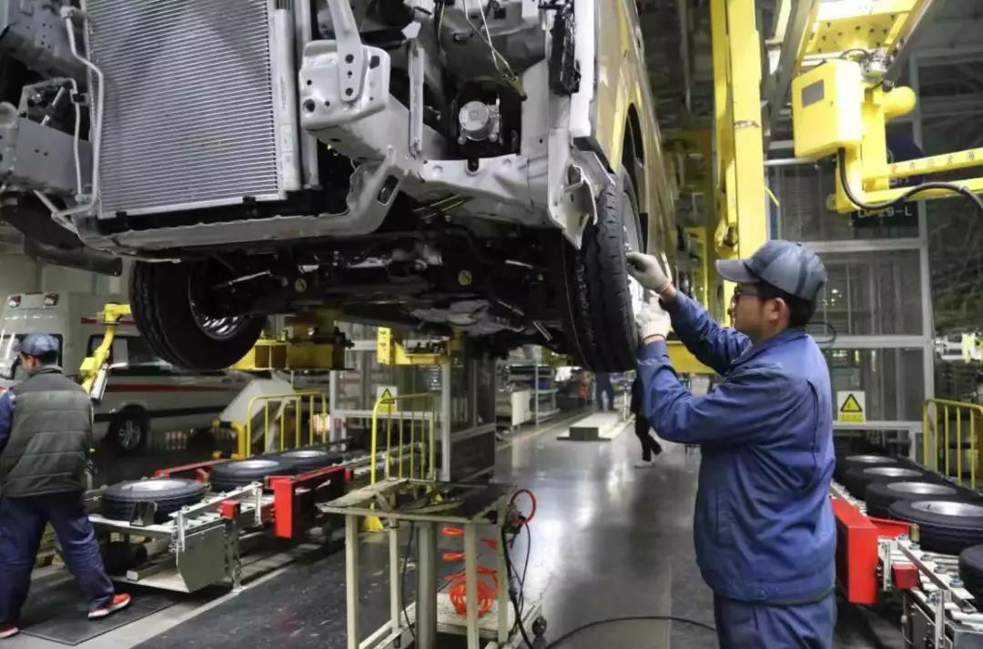 再捐1700万!40台福田图雅诺负压救护车直发疫情严重地区 - 第4张 - 提加商用车网 再捐1700万!40台福田图雅诺负压救护车直发疫情严重地区 - 第4张