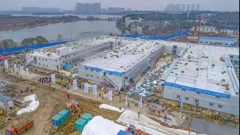 “火”速竣工、“雷”厉风行的背后,红岩渣土车了解一下 - 第1张 - 提加商用车网 “火”速竣工、“雷”厉风行的背后,红岩渣土车了解一下 - 第1张