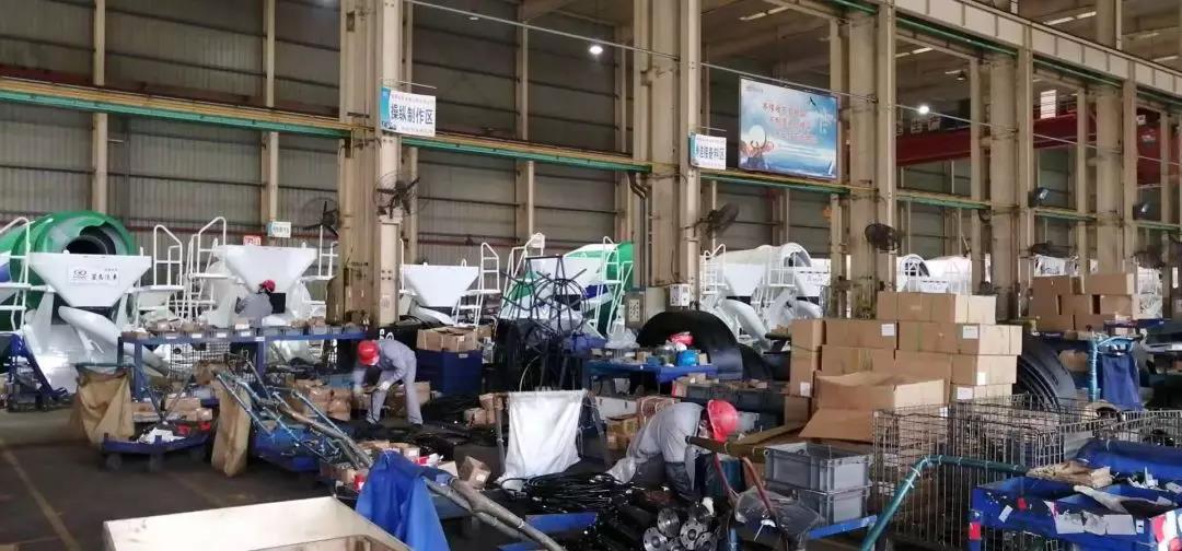 全线开工不耽误,疫情防控不放松,华菱星马奏响复工生产集结号 - 第2张 - 提加商用车网 全线开工不耽误,疫情防控不放松,华菱星马奏响复工生产集结号 - 第2张