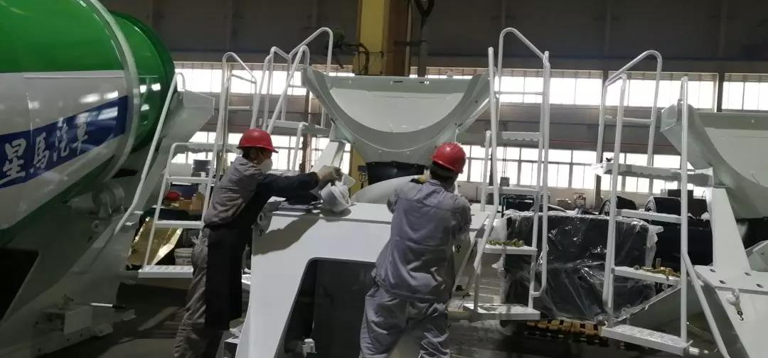 全线开工不耽误,疫情防控不放松,华菱星马奏响复工生产集结号 - 第3张 - 提加商用车网 全线开工不耽误,疫情防控不放松,华菱星马奏响复工生产集结号 - 第3张