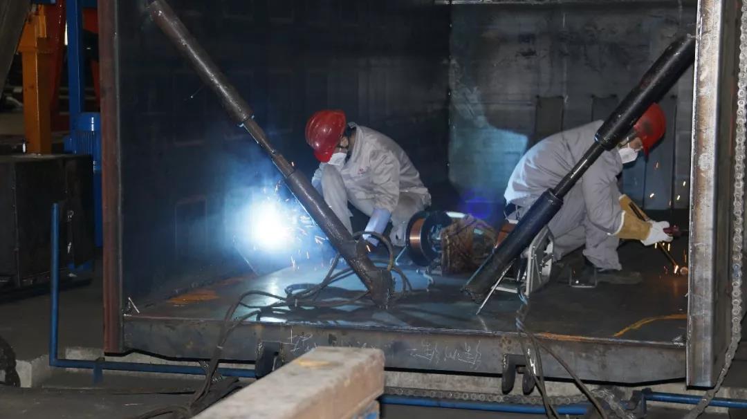 全线开工不耽误,疫情防控不放松,华菱星马奏响复工生产集结号 - 第4张 - 提加商用车网 全线开工不耽误,疫情防控不放松,华菱星马奏响复工生产集结号 - 第4张