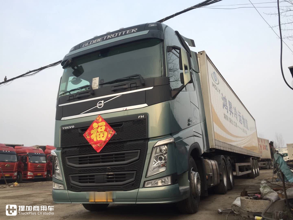 沃尔沃、斯堪尼亚随处可见，国产也都是高端卡车，带您逛鲁西最大的冷链物流园 - 第5张