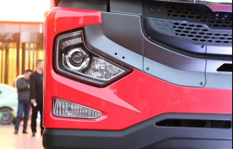 高速物流首选,黄金动力加成,带您看格尔发旗舰版自动挡牵引车 - 第10张 - 提加商用车网 高速物流首选,黄金动力加成,带您看格尔发旗舰版自动挡牵引车 - 第10张