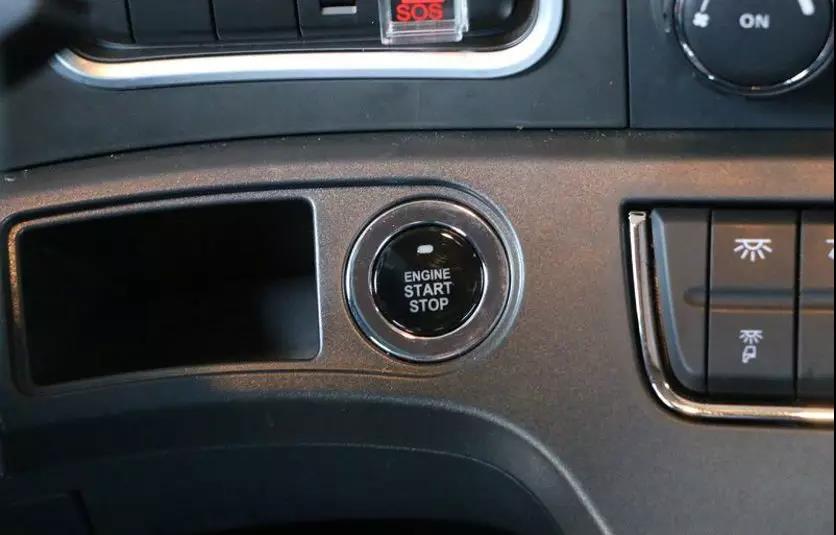 高速物流首选,黄金动力加成,带您看格尔发旗舰版自动挡牵引车 - 第13张 - 提加商用车网 高速物流首选,黄金动力加成,带您看格尔发旗舰版自动挡牵引车 - 第13张