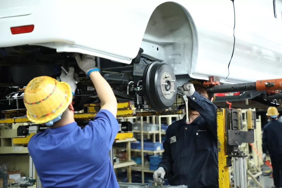 风掣雷行！40台金龙客车负压救护车驰援武汉 - 第6张