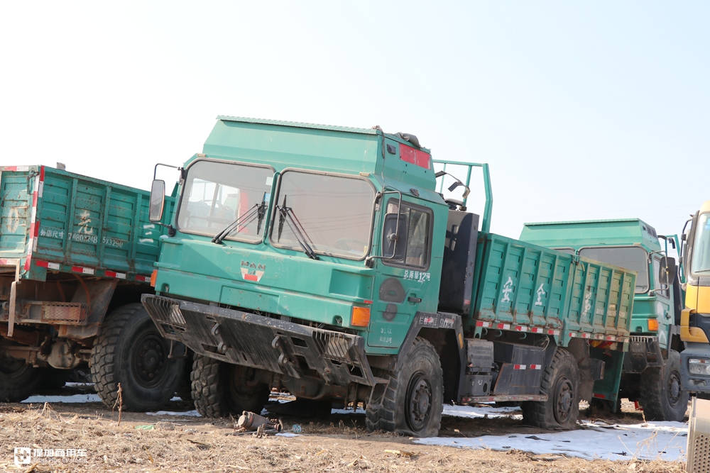 西北油田里最硬核卡车，上世纪90年代引进，曼LX90型越野卡车实拍 - 第26张