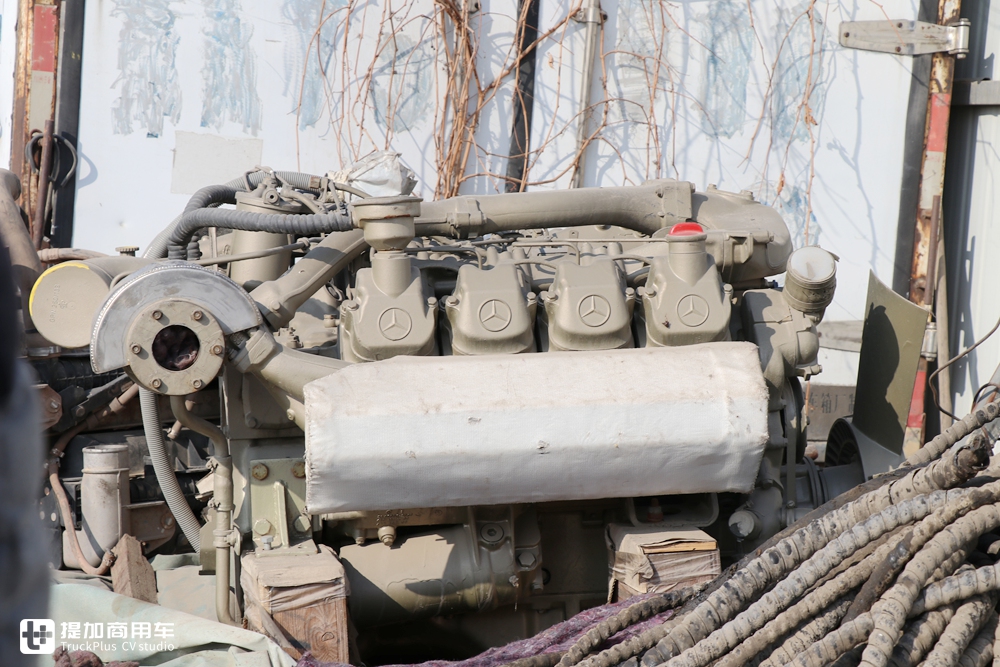 奔驰技术走进国内的第一批卡车,实拍在油田服役近20年的北奔卡车 - 第11张 - 提加商用车网 奔驰技术走进国内的第一批卡车,实拍在油田服役近20年的北奔卡车 - 第11张