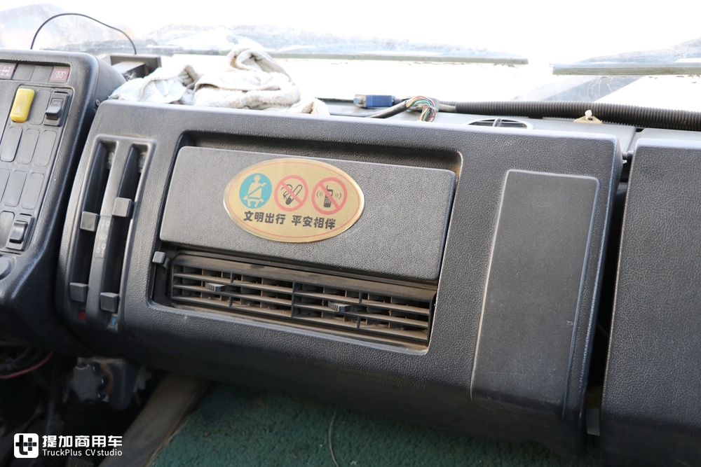 奔驰技术走进国内的第一批卡车,实拍在油田服役近20年的北奔卡车 - 第31张 - 提加商用车网 奔驰技术走进国内的第一批卡车,实拍在油田服役近20年的北奔卡车 - 第31张