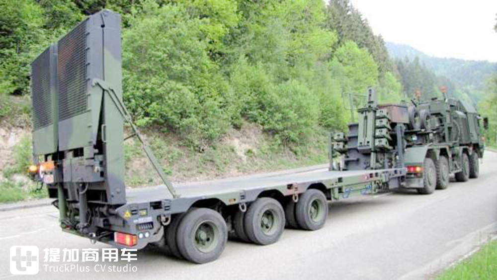 上世纪引入国内的欧洲卡车挖掘系列，绝对稀有的奔驰LK载货车实拍 - 第32张