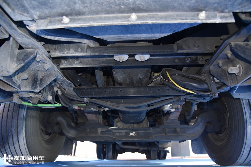 少见的美国大力消防车实拍,国内服役超过10年,现在看配置依然前沿 - 第8张 - 提加商用车网 少见的美国大力消防车实拍,国内服役超过10年,现在看配置依然前沿 - 第8张