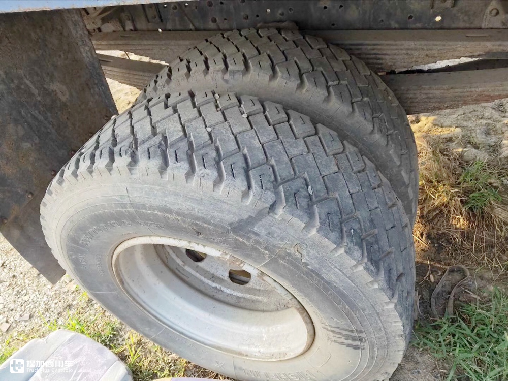 上世纪引入国内的欧洲卡车挖掘系列，绝对稀有的奔驰LK载货车实拍 - 第24张