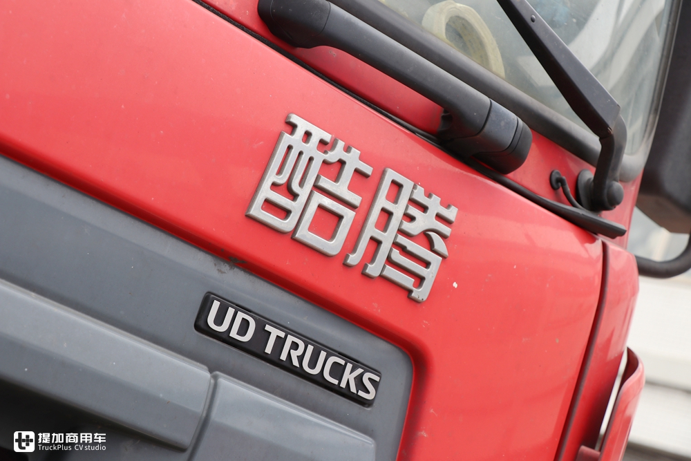 实拍日产柴酷腾搅拌车,集欧日技术的高端重卡却在“吃灰” - 第4张 - 提加商用车网 实拍日产柴酷腾搅拌车,集欧日技术的高端重卡却在“吃灰” - 第4张