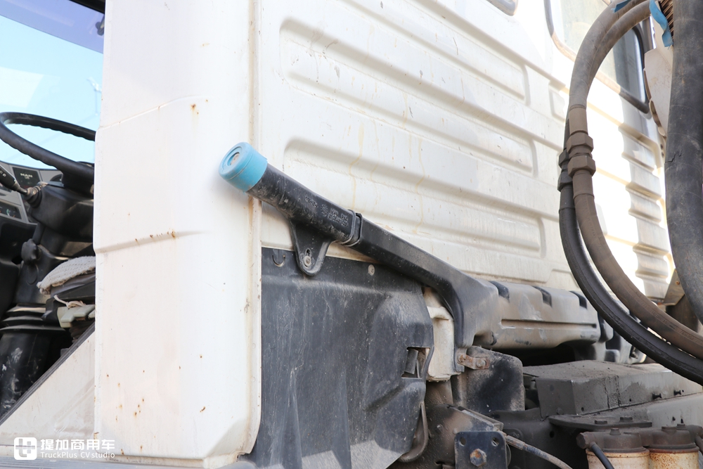 德国曼F2000你可能熟悉,F2000的进化版你见过吗?这台搅拌车就是! - 第9张 - 提加商用车网 德国曼F2000你可能熟悉,F2000的进化版你见过吗?这台搅拌车就是! - 第9张