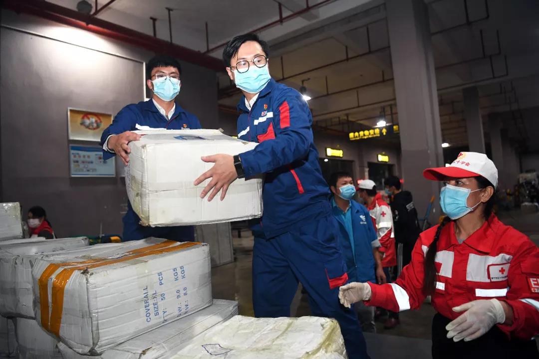 玉柴再次捐赠防疫紧缺物资 ,支援抗疫一线 - 第4张 - 提加商用车网 玉柴再次捐赠防疫紧缺物资 ,支援抗疫一线 - 第4张