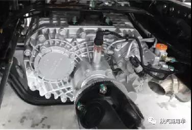 整车轻量化省心省力 ,轩德6×4燃气牵引车领跑商用车 - 第2张 - 提加商用车网 整车轻量化省心省力 ,轩德6×4燃气牵引车领跑商用车 - 第2张