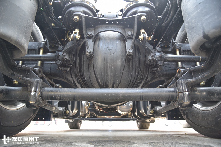 想跑快递开哪款车更适合?低鞍座拉货多,德龙X3000快递版了解下 - 第13张 - 提加商用车网 想跑快递开哪款车更适合?低鞍座拉货多,德龙X3000快递版了解下 - 第13张